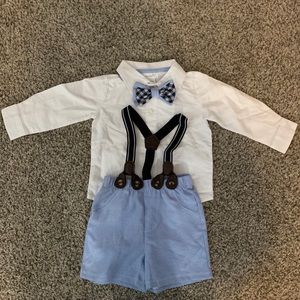 Mud pie shirt/ shorts set with bow tie and